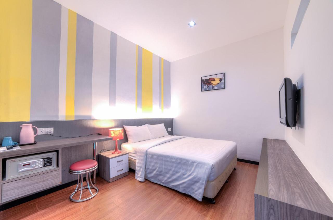 Yan Hotel George Town Extérieur photo