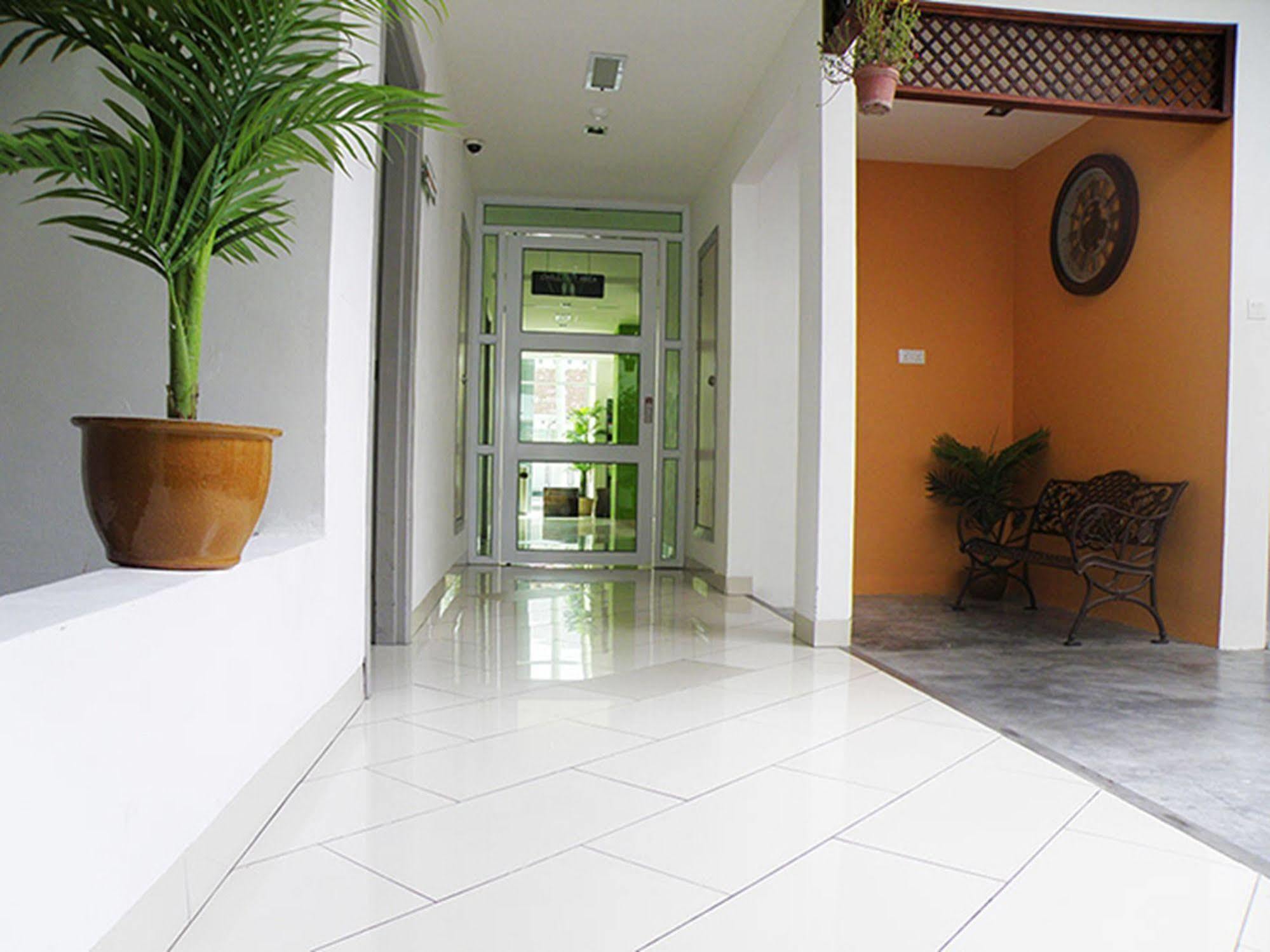Yan Hotel George Town Extérieur photo