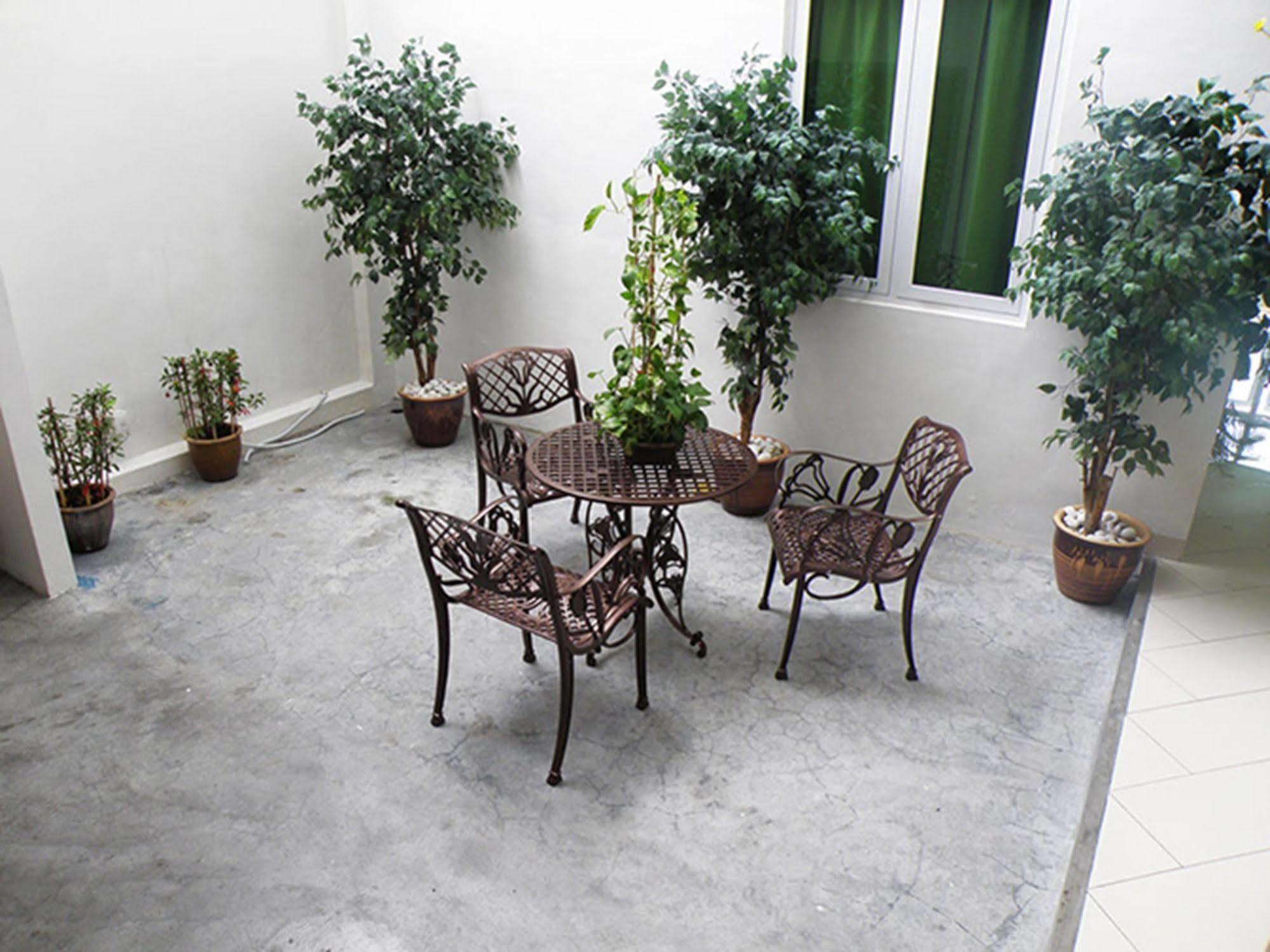 Yan Hotel George Town Extérieur photo