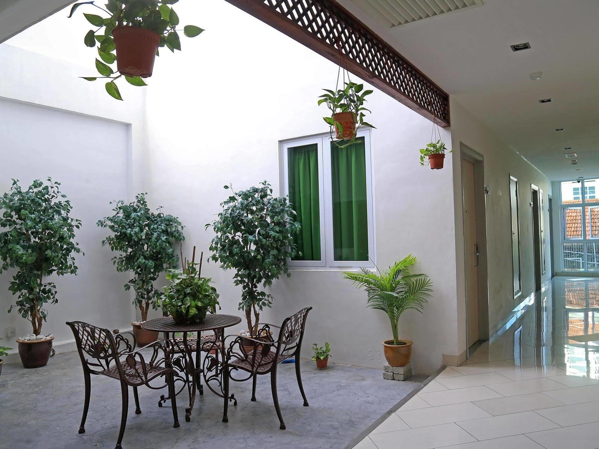 Yan Hotel George Town Extérieur photo
